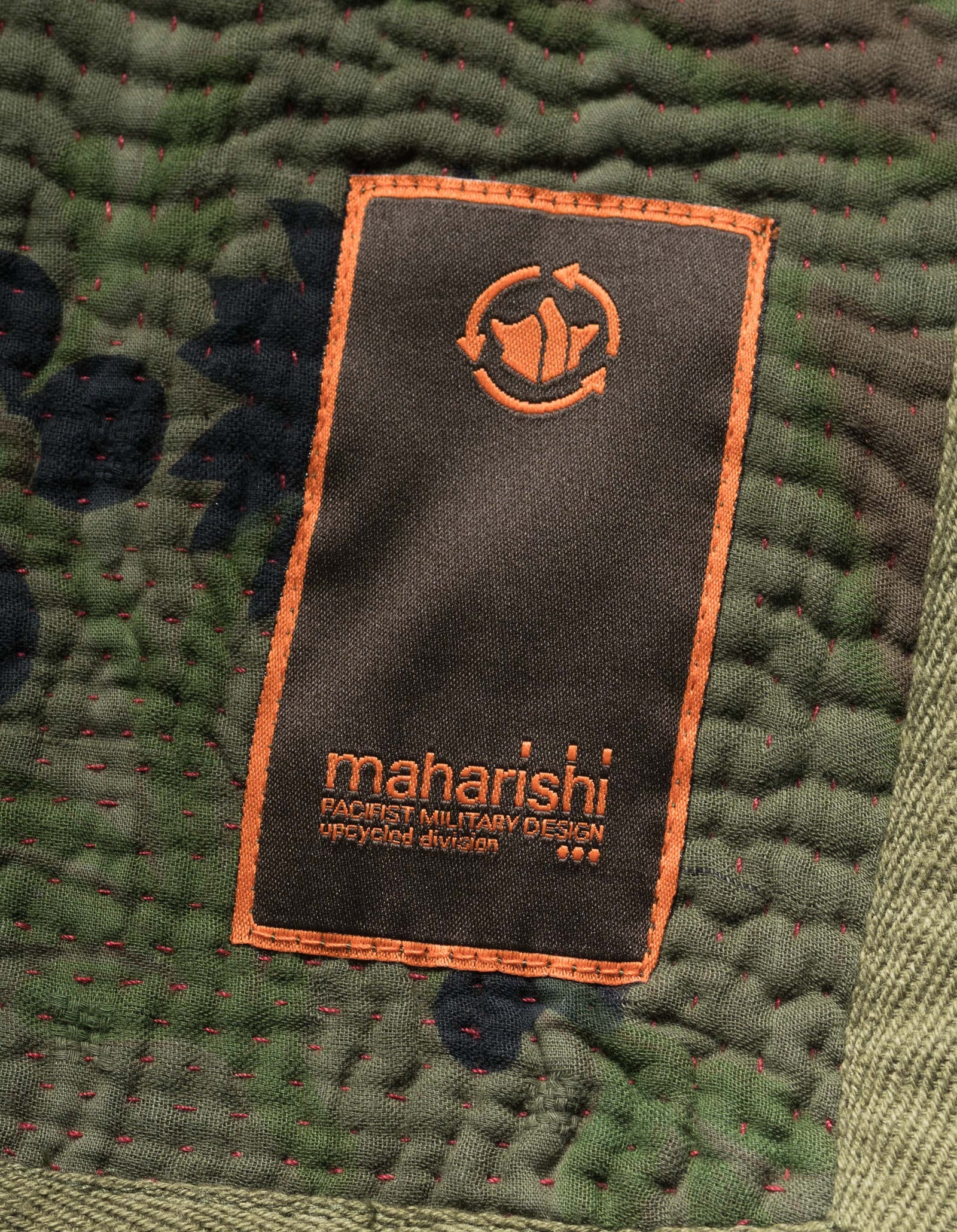 7196 Upcycled Blanket Olive B