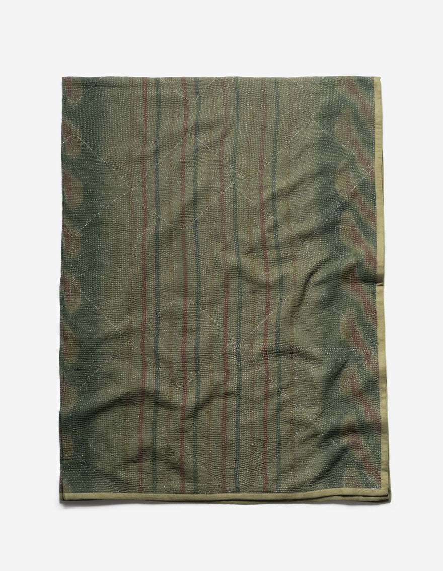 7196 Upcycled Blanket Olive A