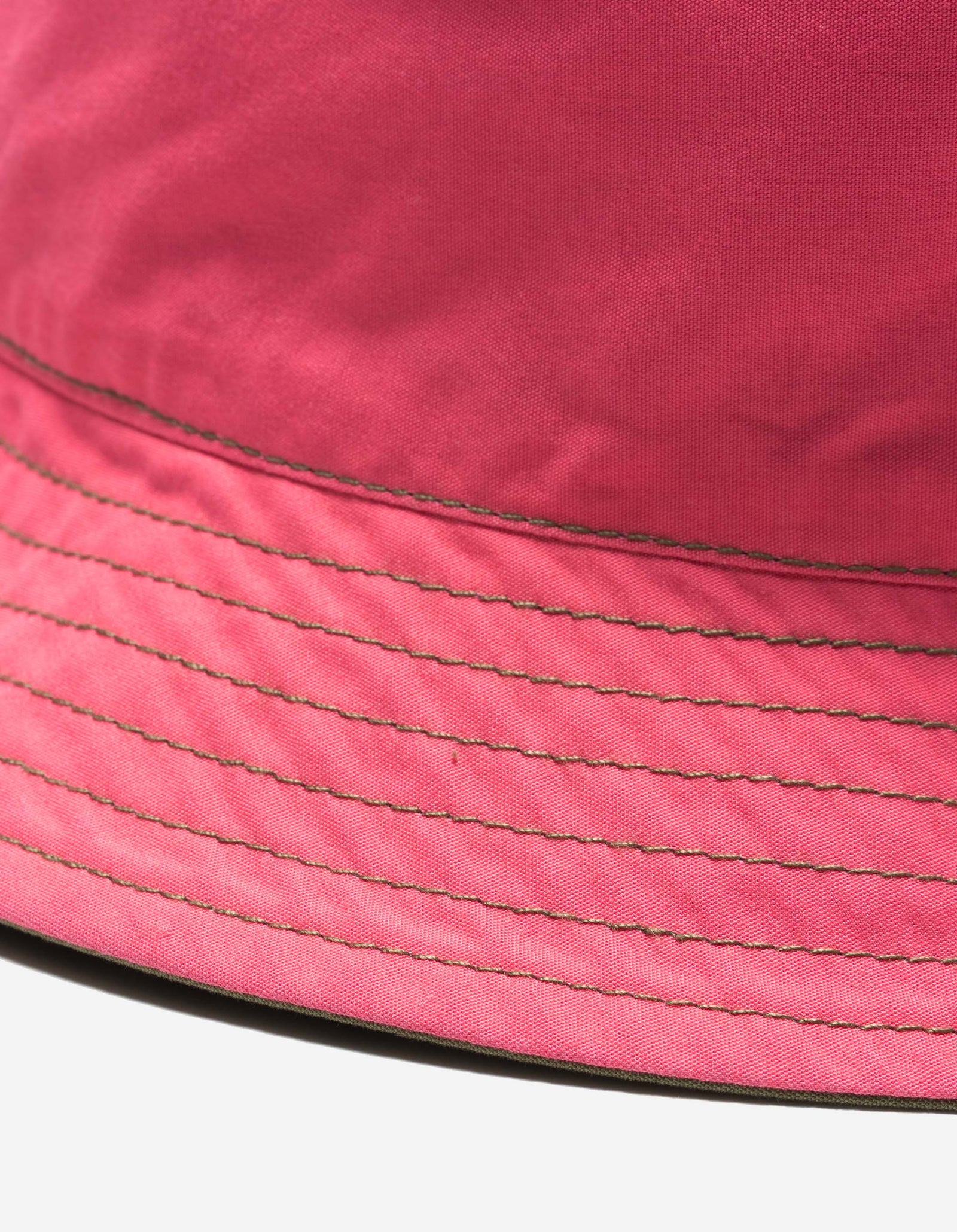 7346 Peace Dove Bucket Hat Olive/Pink