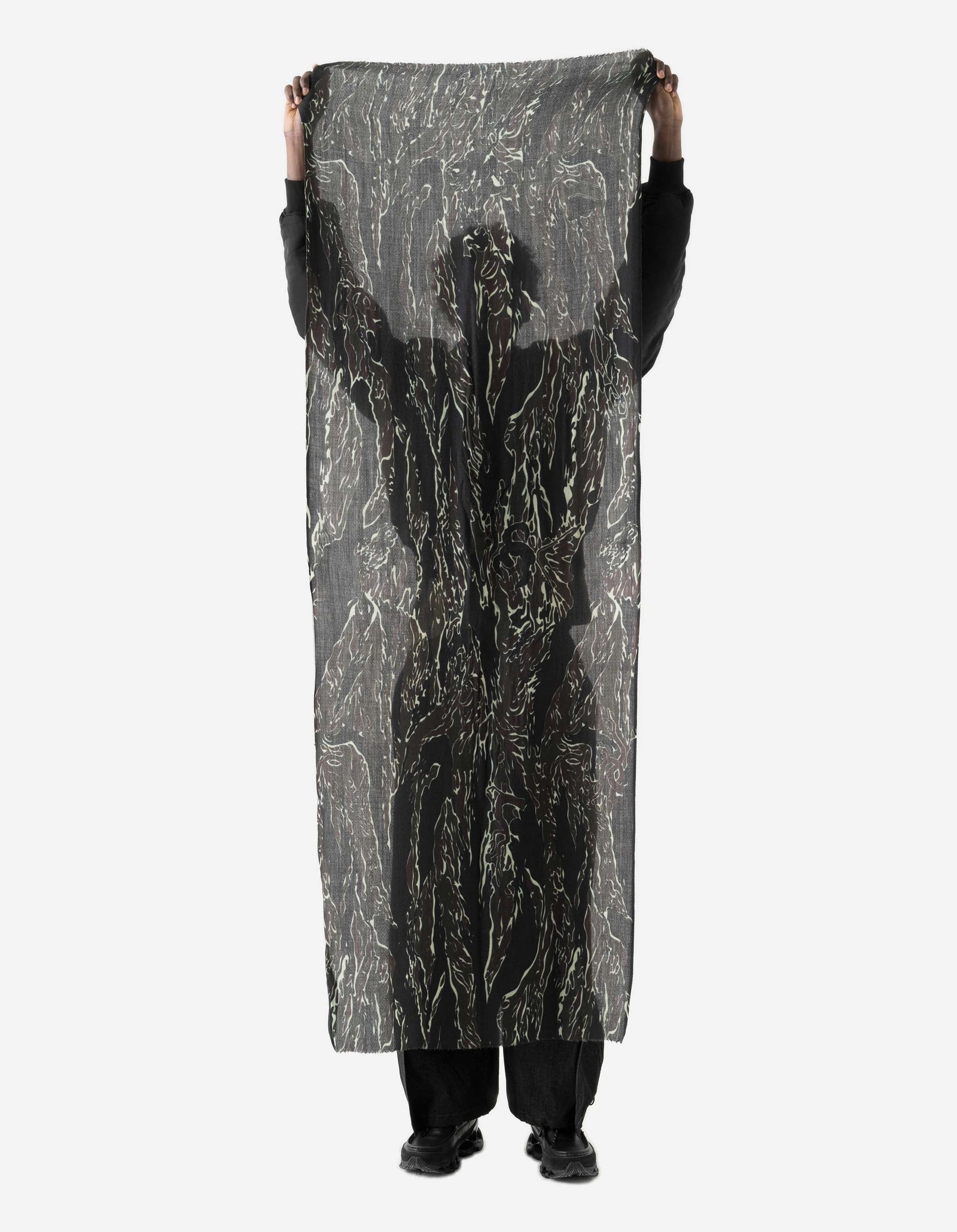 7718 Shadow Warrior Pashmina Jungle