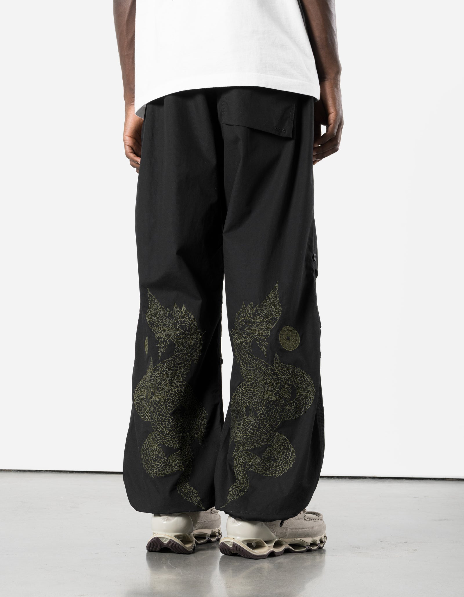 7682 Naga Loose Snopants® Black