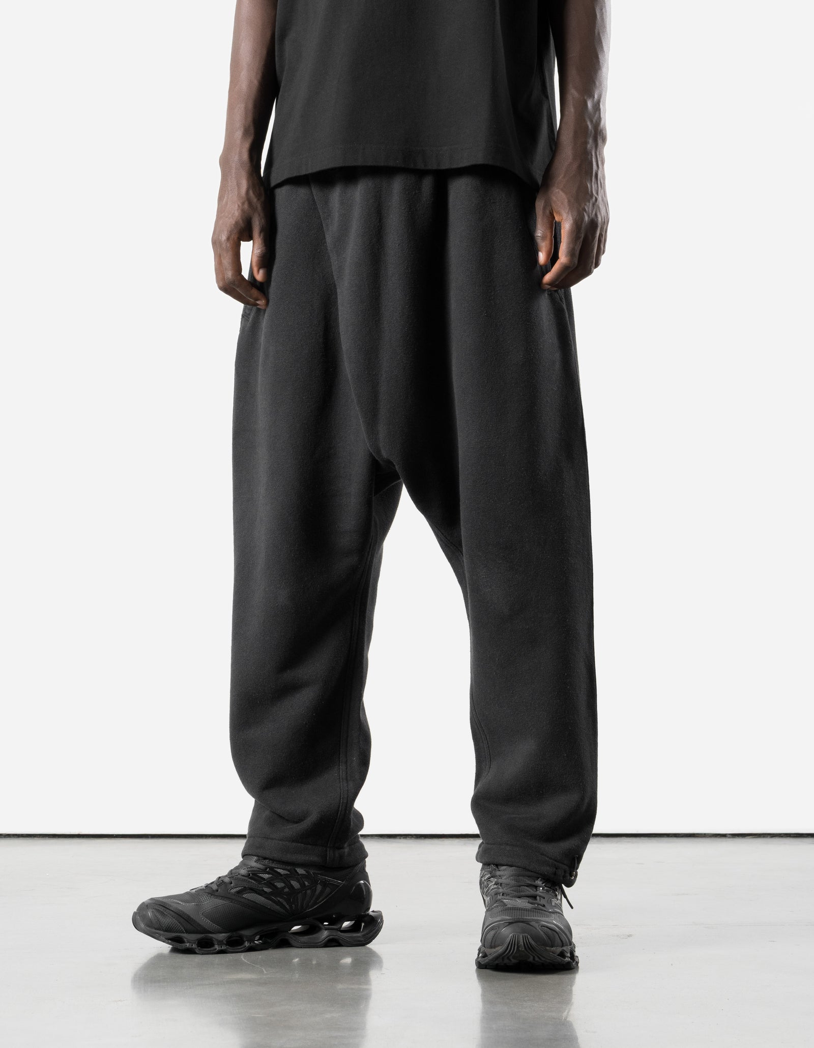 7696 Hemp Sweat Asym Sweatpants Black