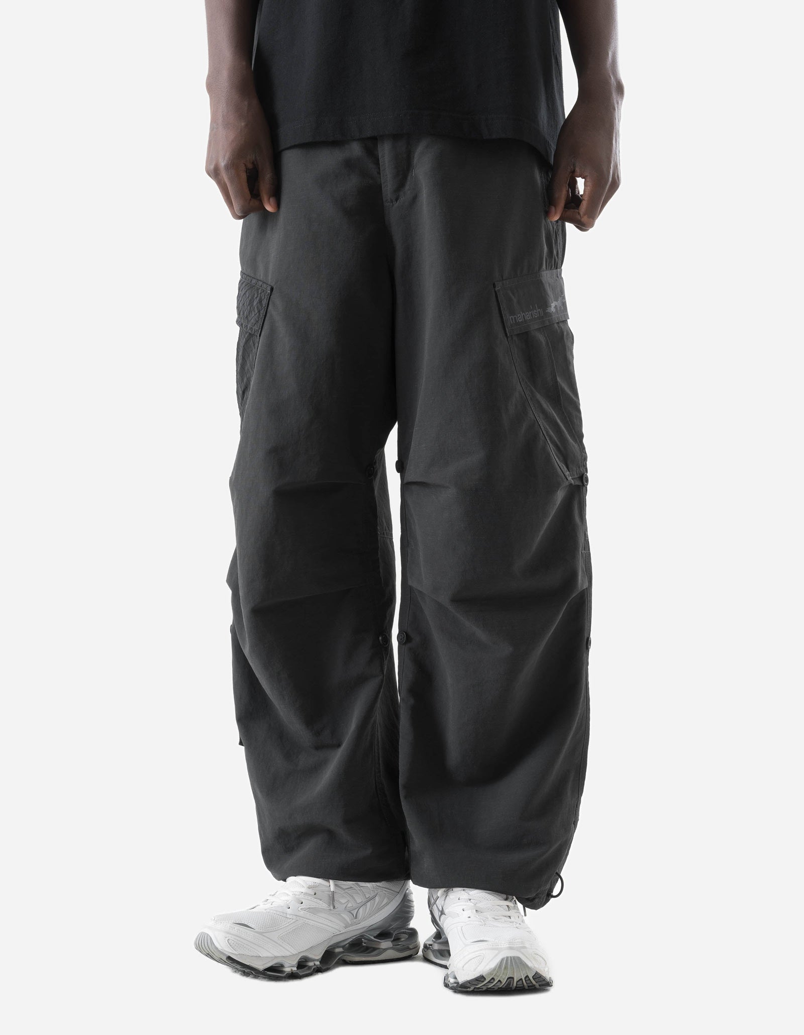 7582 DWR Hemp Loose Cargo Snopants Black