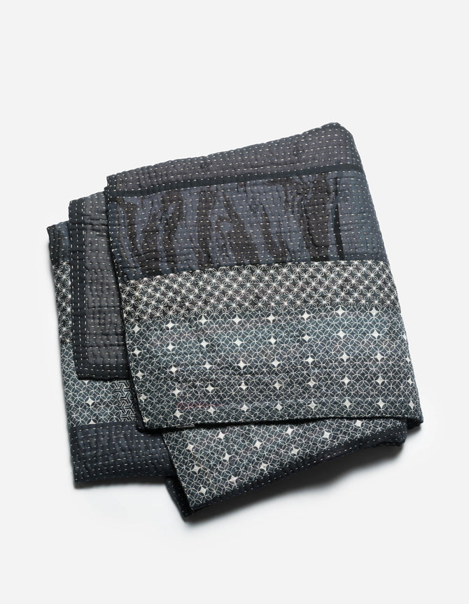 7611 Maha Rice Stitch Blanket Navy/Ecru
