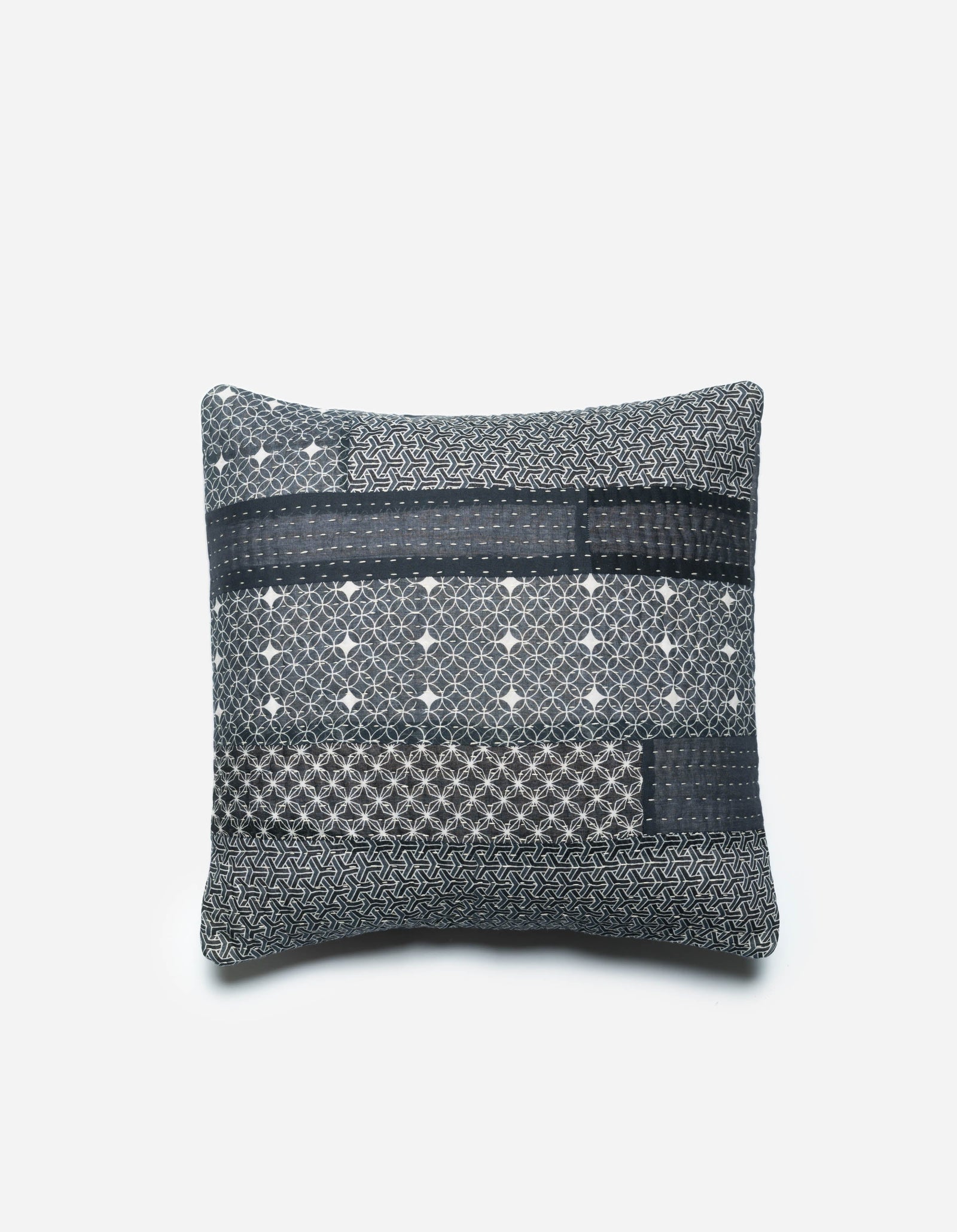 7612 Maha Rice Stitch Cushion Navy/Ecru
