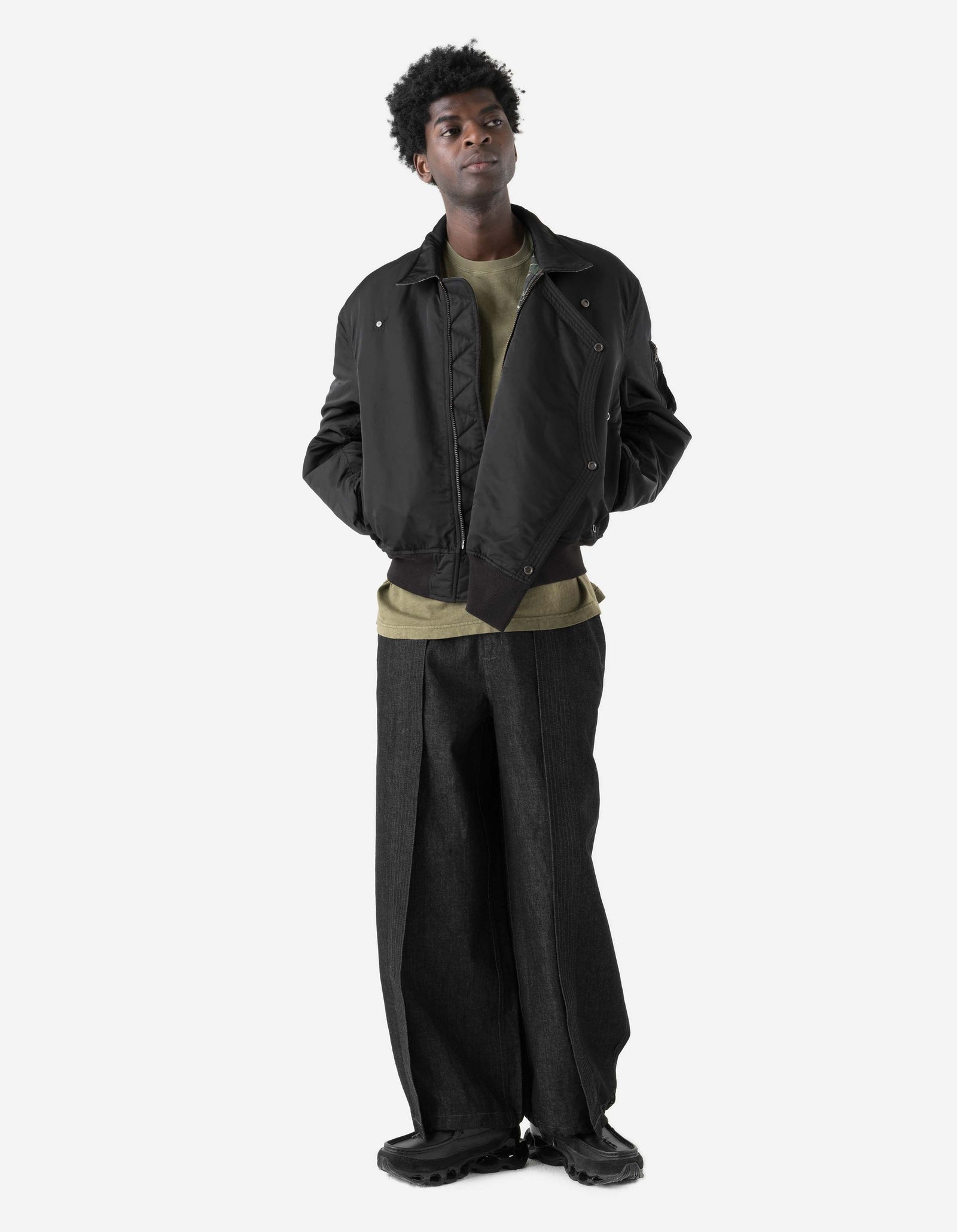 7691 A2 Monk Flight Jacket Black/Olive