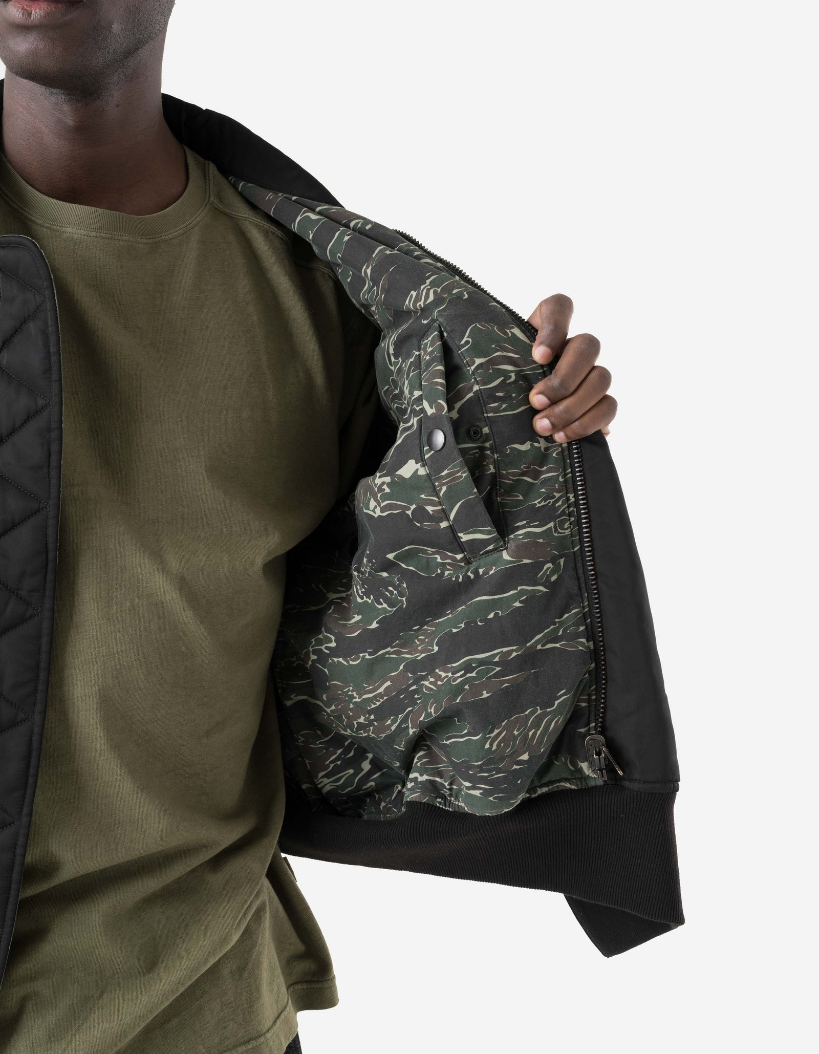 7691 A2 Monk Flight Jacket Black/Olive