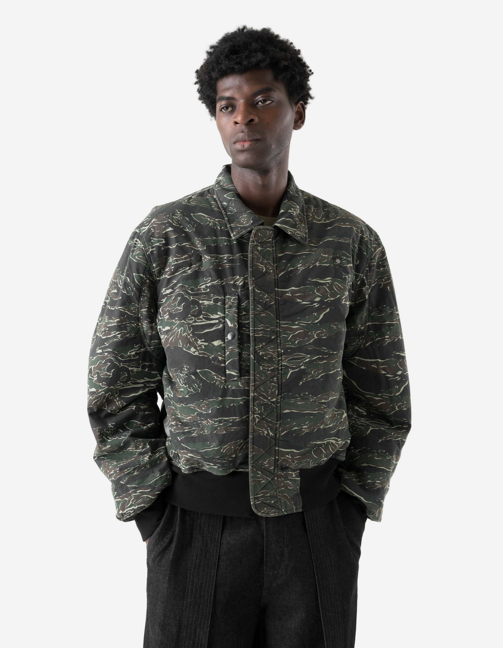 7691 A2 Monk Flight Jacket Black/Olive