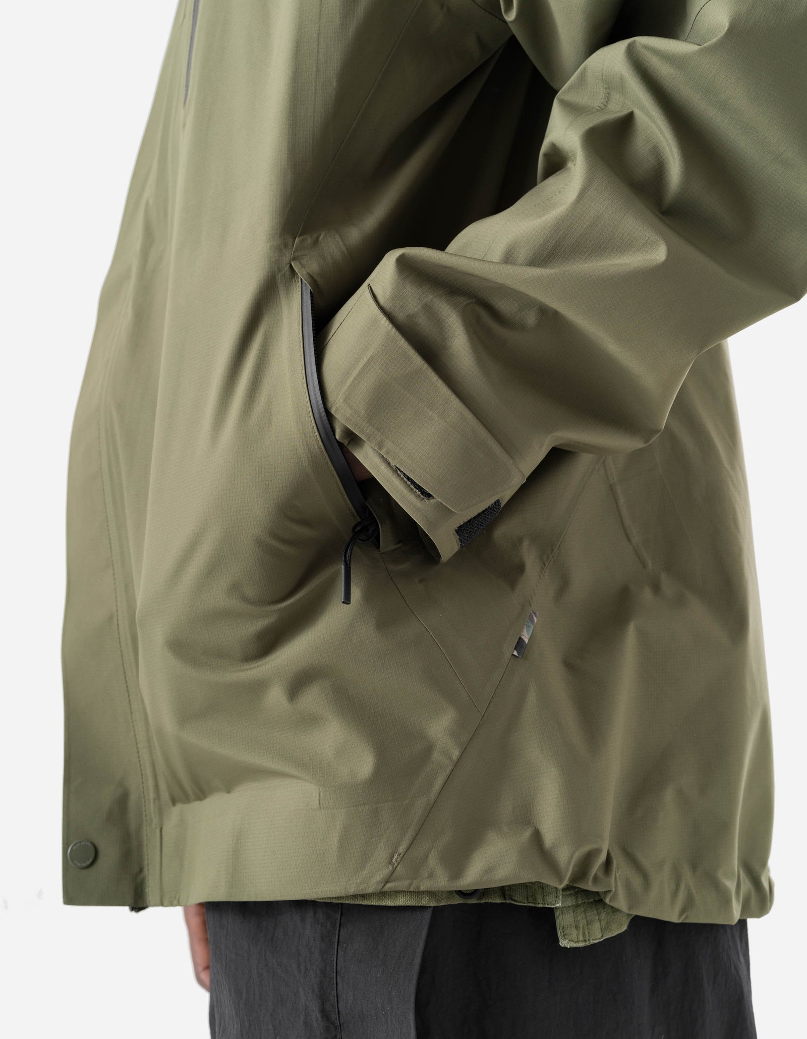 7185 Waterproof 3L Asym Storm Parka Olive OG-107F