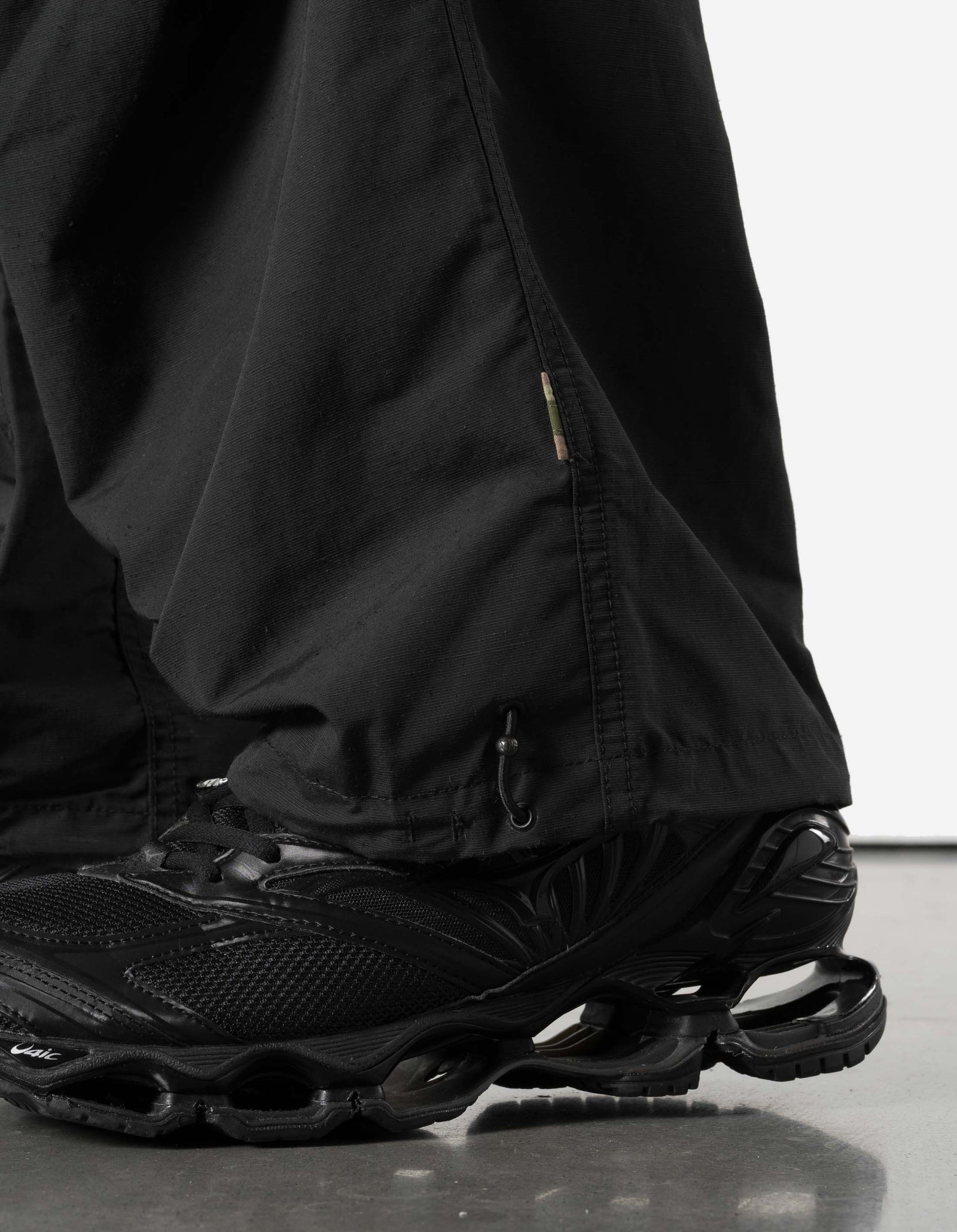 7579 DWR Hemp Asym Hakama Pants Black