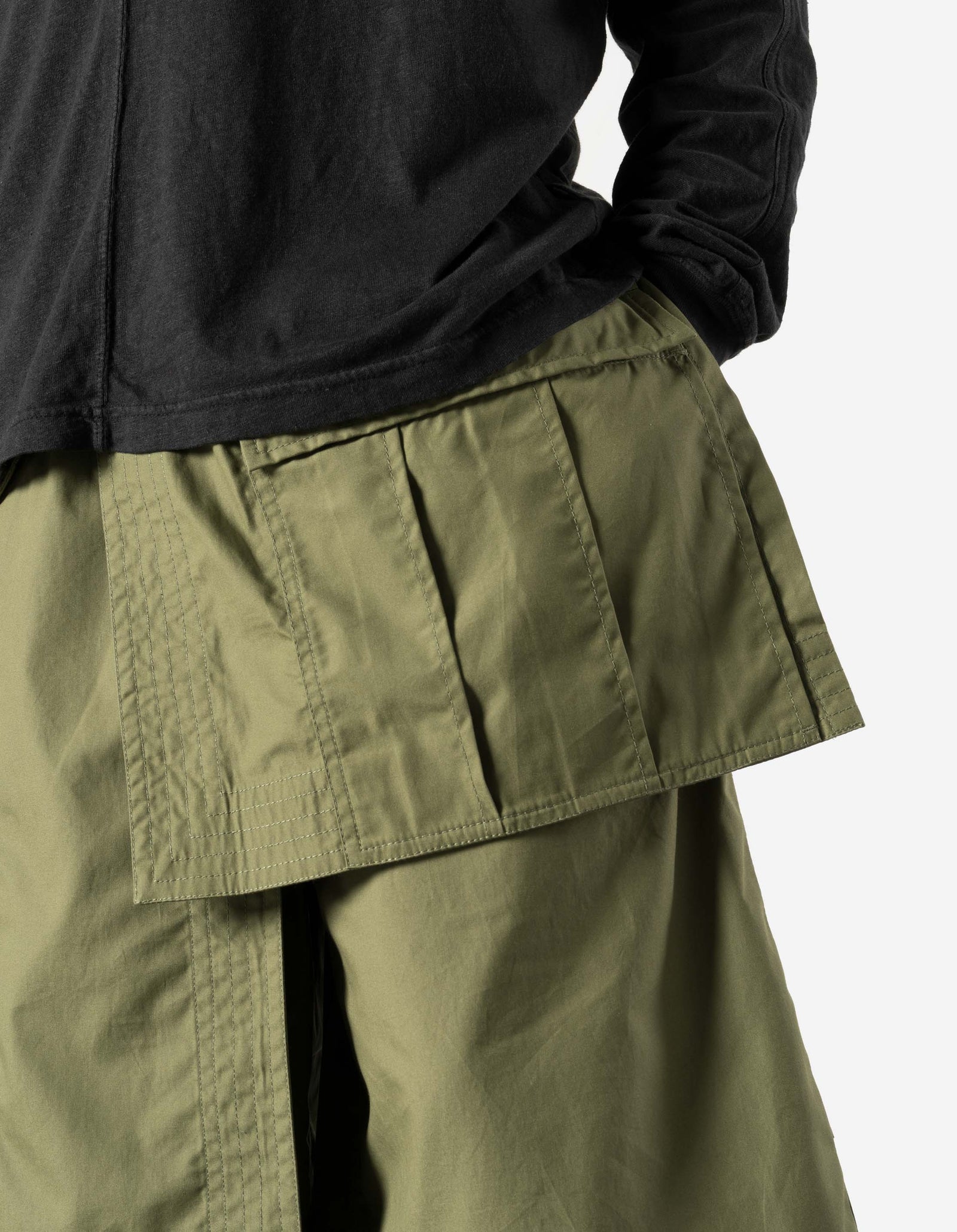 6056 Asym Hakama Shorts Olive OG-107F