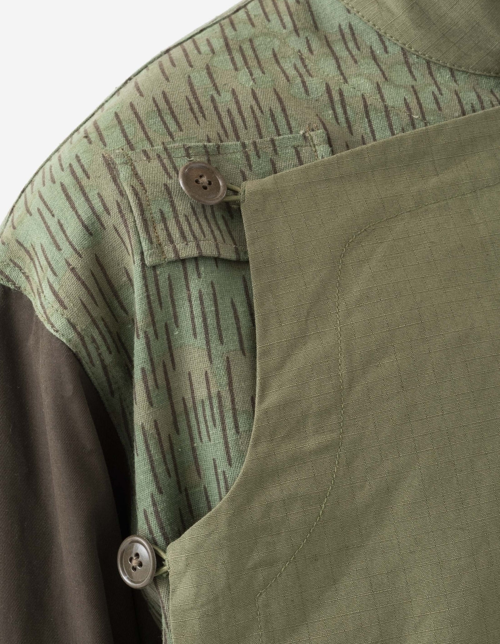 6084 Upcycled Monk Shirt Olive