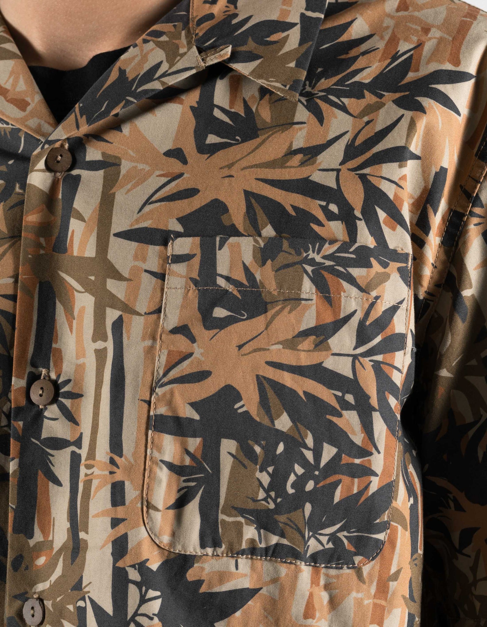 7349 DPM: Bamboo Camp Collar Shirt Woodland