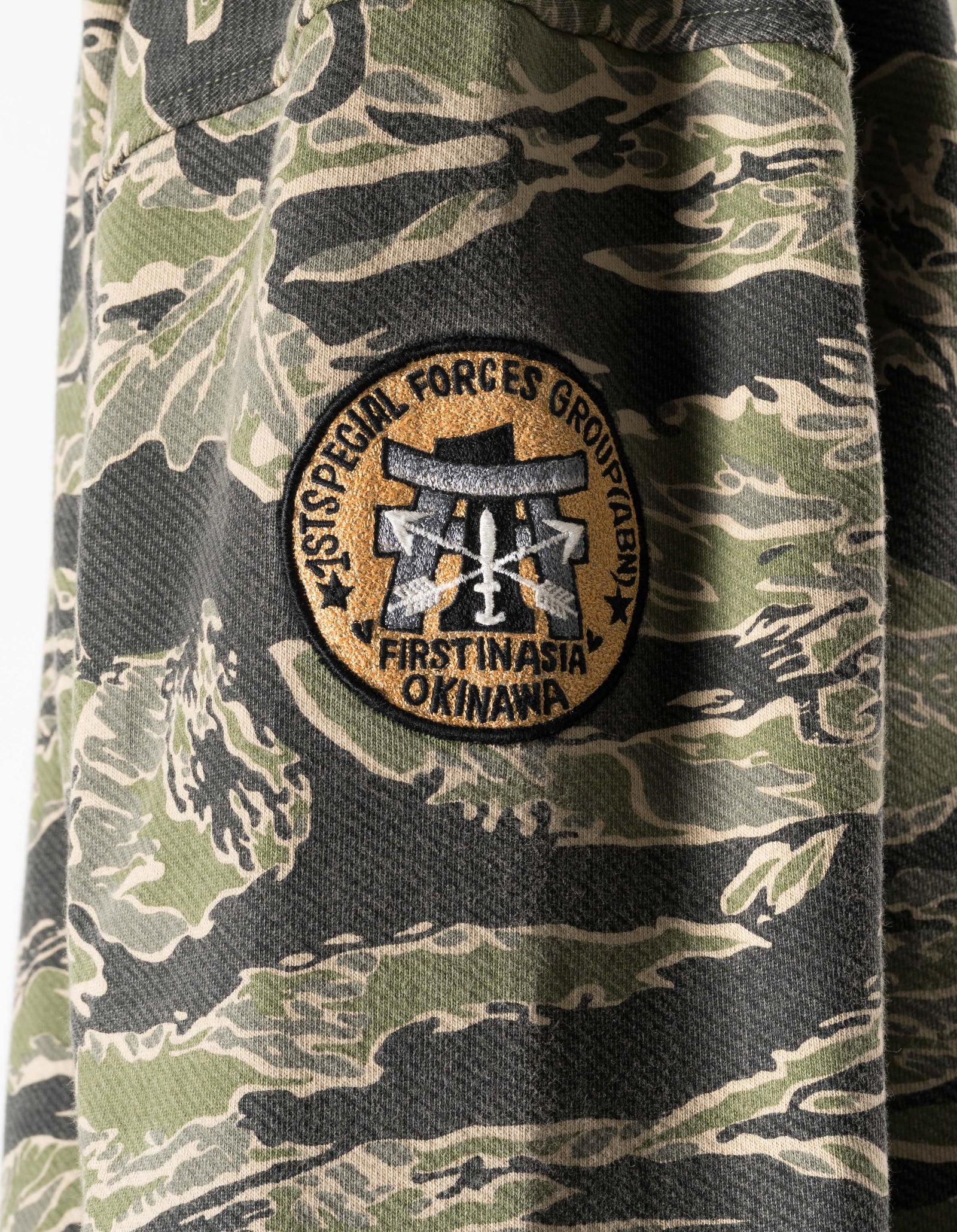 7245 Okinawa Vintage Crew Sweat John Wayne Colourway