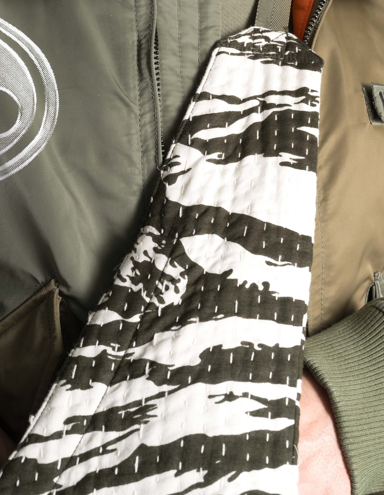 7335 Tigerstripe Monk Sling Bag Ecru/Olive