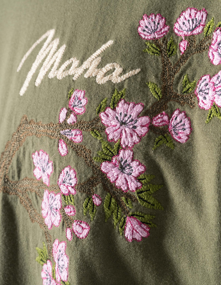 7352 Sakura Serenity S/S T-Shirt Olive OG-107F