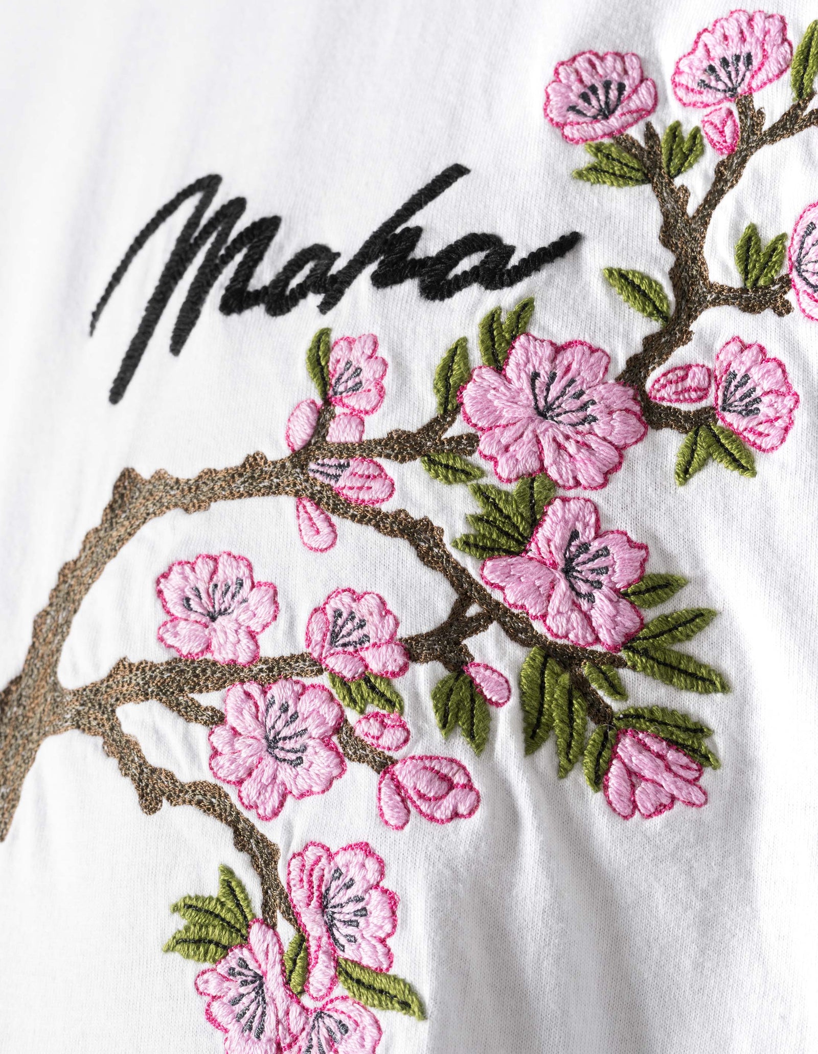 7352 Sakura Serenity S/S T-Shirt White