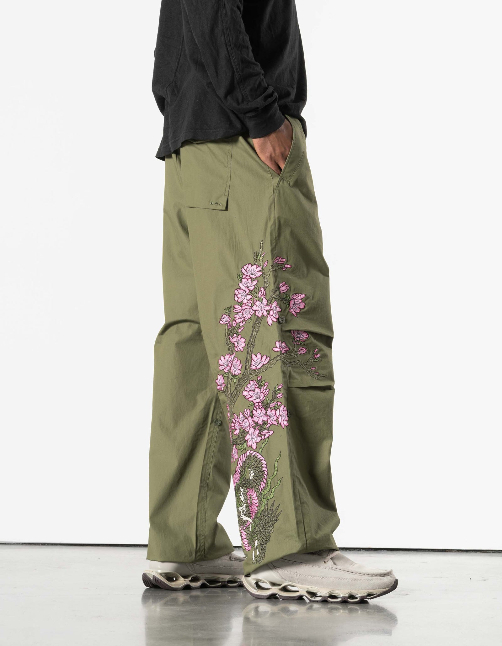 7354 Sakura Serenity Loose Snopants® Olive OG-107F