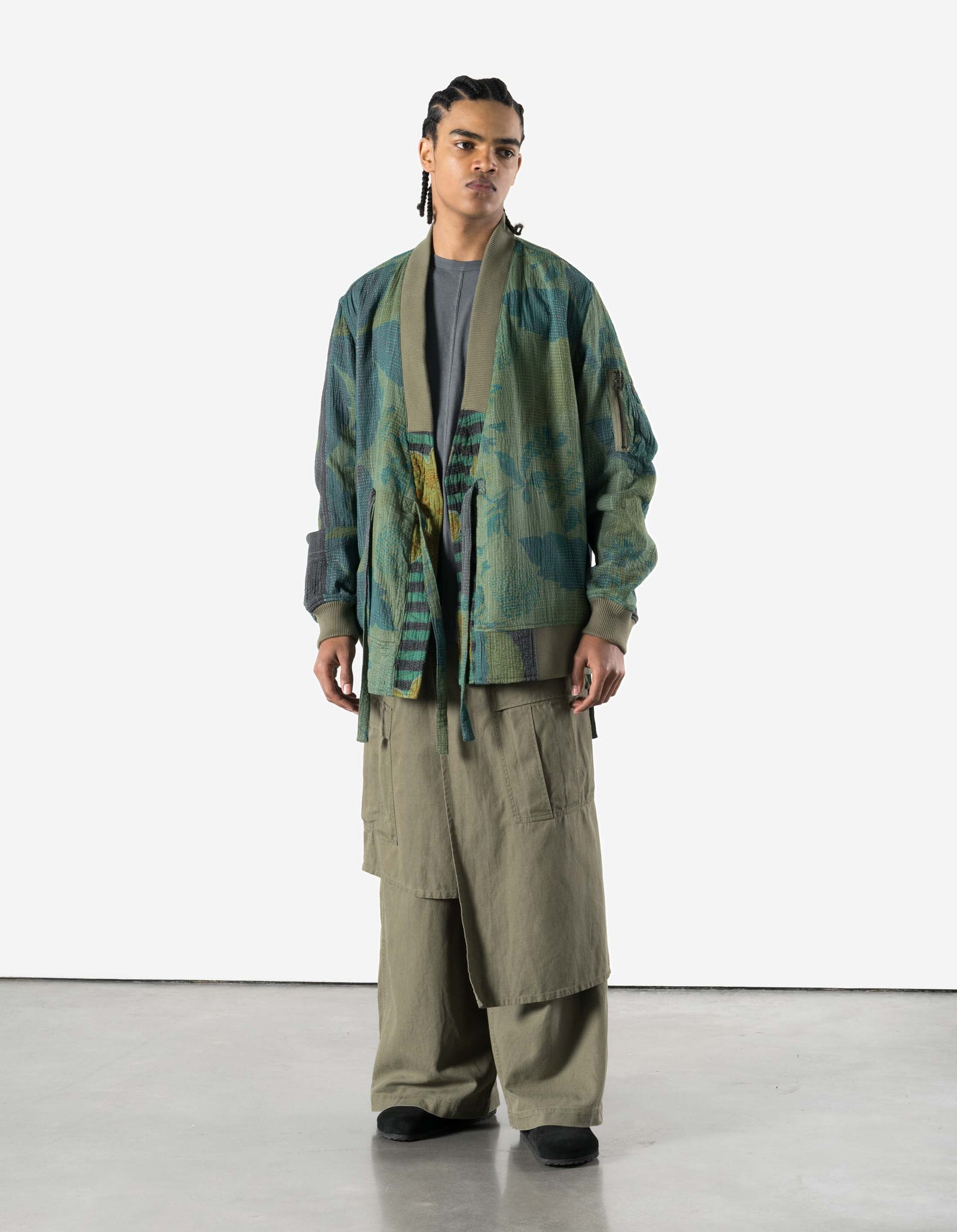 7186 Upcycled MA1 Kimono Olive