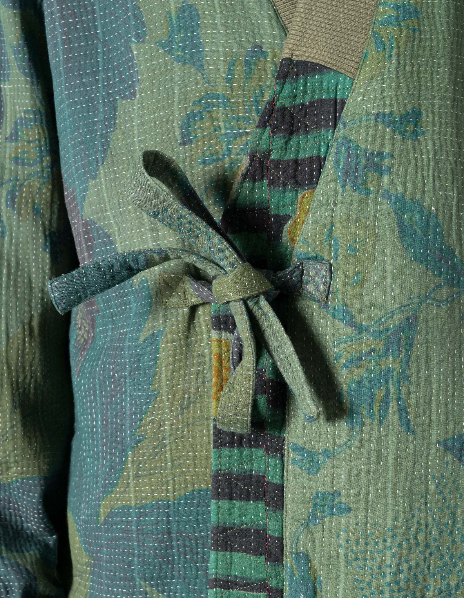 7186 Upcycled MA1 Kimono Olive