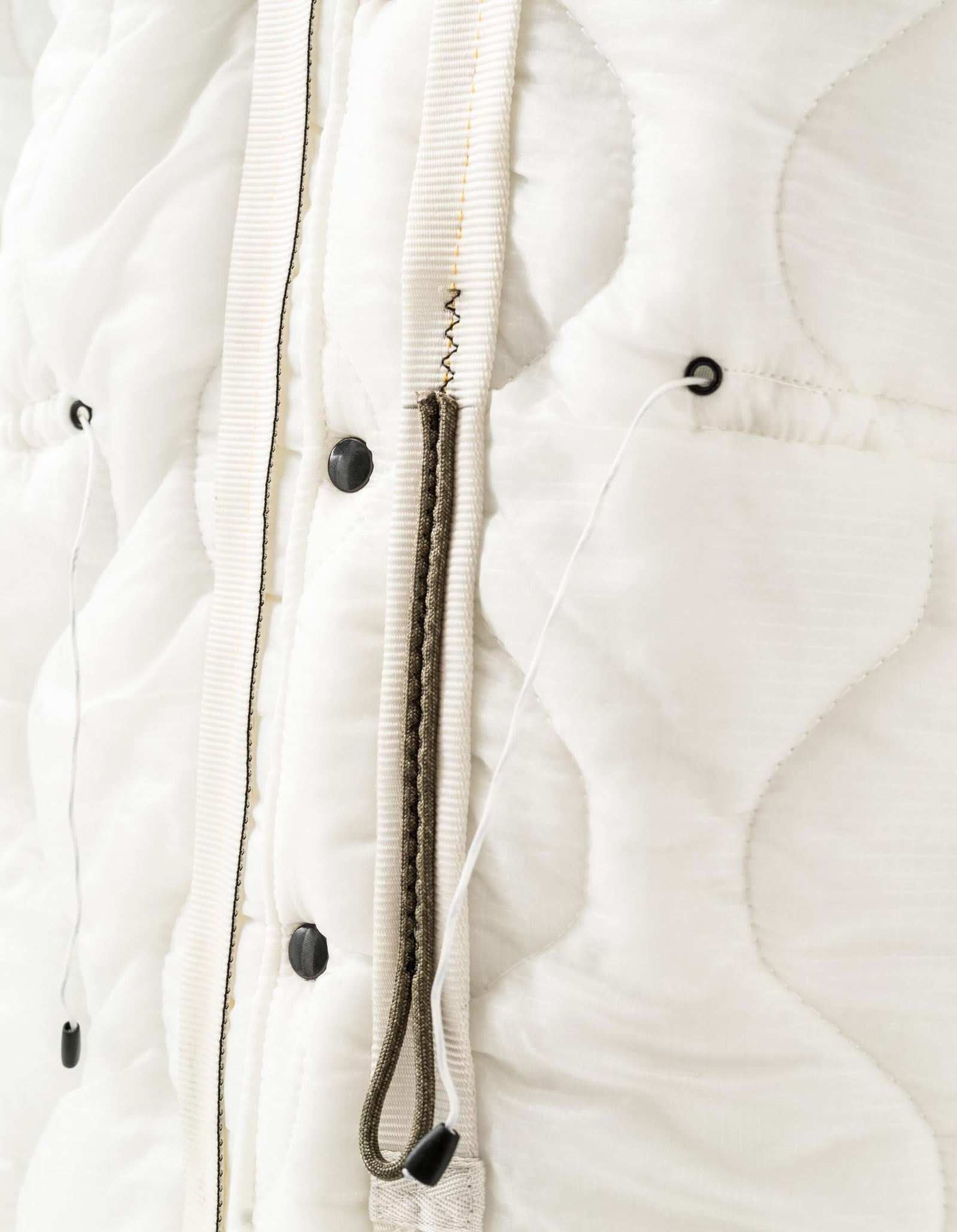 1598 Upcycled U.S. Army Inspector Parka White
